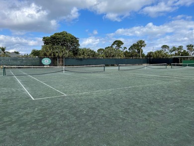 Sheer Elegance. Beautifully renovated 3-BEDROOM, END-UNIT condo on Miles Grant Country Club in Florida - for sale on GolfHomes.com, golf home, golf lot