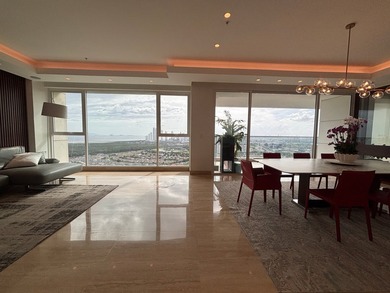Luxury Apartment with Panoramic Views in Solana Santa Maria

 on  in  - for sale on GolfHomes.com, golf home, golf lot