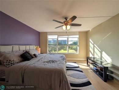 Beautifully updated and furnished, large 2 bedroom condominium on Palm-Aire Country Club and Resort - The Oaks in Florida - for sale on GolfHomes.com, golf home, golf lot