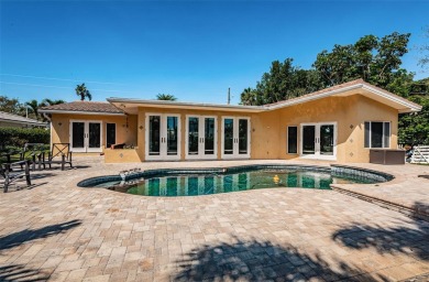 Boater's paradise awaits - Opportunity abounds at this on The Renaisssance Vinoy Golf Club in Florida - for sale on GolfHomes.com, golf home, golf lot