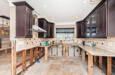 Boater's paradise awaits - Opportunity abounds at this on The Renaisssance Vinoy Golf Club in Florida - for sale on GolfHomes.com, golf home, golf lot