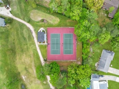 Move-in ready and full of thoughtful upgrades, this 3-bed on Pinewood Country Club in Louisiana - for sale on GolfHomes.com, golf home, golf lot