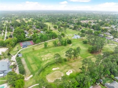 Move-in ready and full of thoughtful upgrades, this 3-bed on Pinewood Country Club in Louisiana - for sale on GolfHomes.com, golf home, golf lot
