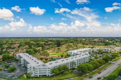 Discover this amazing opportunity in Lake Worth! This spacious on Poinciana Golf Club in Florida - for sale on GolfHomes.com, golf home, golf lot