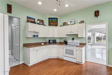 Beautiful 3-bedroom, 2-bath pool home with a 2-car garage on Southern Woods Golf Club in Florida - for sale on GolfHomes.com, golf home, golf lot