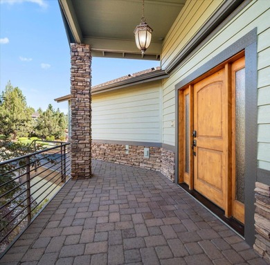 Nestled in the desirable Eagle Crest Resort community, 1940 on Eagle Crest Golf Resort - Resort Course in Oregon - for sale on GolfHomes.com, golf home, golf lot