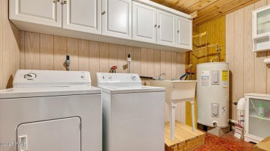 This isn't a getaway. It's a ''get-here-now!'' Move-in ready on Thornhurst Country Club in Pennsylvania - for sale on GolfHomes.com, golf home, golf lot