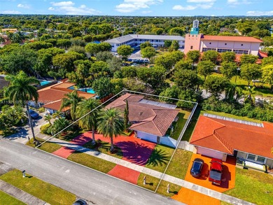 Welcome to this beautifully maintained single-family home in the on Calusa Country Club in Florida - for sale on GolfHomes.com, golf home, golf lot