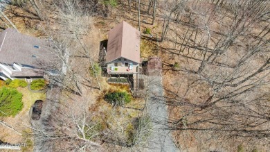This isn't a getaway. It's a ''get-here-now!'' Move-in ready on Thornhurst Country Club in Pennsylvania - for sale on GolfHomes.com, golf home, golf lot