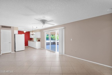 Don't miss it! CLEAN, freshly painted, well maintained,1-STORY on PalmBrook Country Club in Arizona - for sale on GolfHomes.com, golf home, golf lot