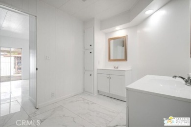 This updated 1972 Silvercrest 2-bed,2-bath 1440 sq ft home plus on Date Palm Country Club in California - for sale on GolfHomes.com, golf home, golf lot
