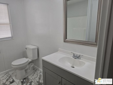 This updated 1972 Silvercrest 2-bed,2-bath 1440 sq ft home plus on Date Palm Country Club in California - for sale on GolfHomes.com, golf home, golf lot