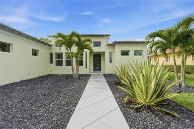 GREAT LOCATION & NO FLOOD INSURANCE REQUIRED! Step into a newer on Eagle Ridge Golf and Tennis Club in Florida - for sale on GolfHomes.com, golf home, golf lot