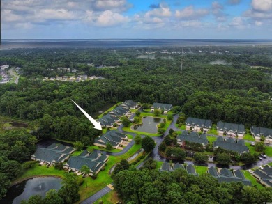 Very well maintained furnished 3 bedroom, 2 full bathroom garden on True Blue Plantation in South Carolina - for sale on GolfHomes.com, golf home, golf lot