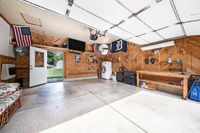 Discover a perfect blend of comfort, community,  convenience on Hankerd Hills Golf Course in Michigan - for sale on GolfHomes.com, golf home, golf lot