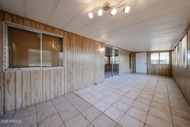 Great opportunity to own in Sun Lakes. Three bedroom two bath on Sun Lakes Country Club in Arizona - for sale on GolfHomes.com, golf home, golf lot