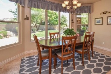 Fantastic Bloomington Country Club home on delightfully on Bloomington Country Club in Utah - for sale on GolfHomes.com, golf home, golf lot