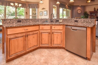 Fantastic Bloomington Country Club home on delightfully on Bloomington Country Club in Utah - for sale on GolfHomes.com, golf home, golf lot