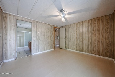 Great opportunity to own in Sun Lakes. Three bedroom two bath on Sun Lakes Country Club in Arizona - for sale on GolfHomes.com, golf home, golf lot