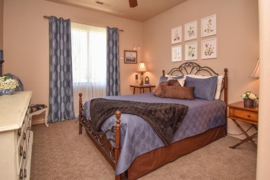 Fantastic Bloomington Country Club home on delightfully on Bloomington Country Club in Utah - for sale on GolfHomes.com, golf home, golf lot