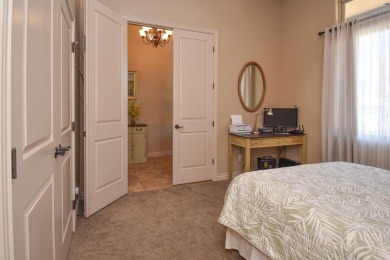 Fantastic Bloomington Country Club home on delightfully on Bloomington Country Club in Utah - for sale on GolfHomes.com, golf home, golf lot