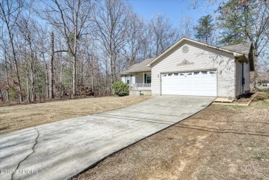 Move-In Ready Home Located in Lake Tansi! ?

? 2 Bedrooms + on Lake Tansi Village Country Club in Tennessee - for sale on GolfHomes.com, golf home, golf lot