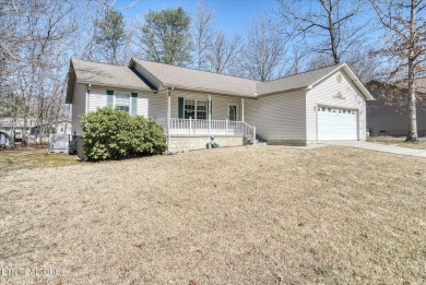 Move-In Ready Home Located in Lake Tansi! ?

? 2 Bedrooms + on Lake Tansi Village Country Club in Tennessee - for sale on GolfHomes.com, golf home, golf lot