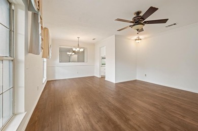 Beautifully updated home on the golf course! Located in on Diamond Oaks Golf and Country Club in Texas - for sale on GolfHomes.com, golf home, golf lot