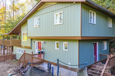 YOU FOUND IT! Looking for a place to call home base for jump on Maggie Valley Resort and Country Club in North Carolina - for sale on GolfHomes.com, golf home, golf lot