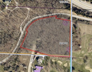 Create your exclusive estate inside Springfield's only private on Highland Springs Country Club in Missouri - for sale on GolfHomes.com, golf home, golf lot