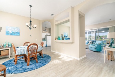 Welcome to a beautifully maintained 3-bedroom, 2-bathroom on The Golf Club At Cypress Head in Florida - for sale on GolfHomes.com, golf home, golf lot