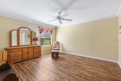 This beautiful 3 Bedroom, 2 Bath home in THE VILLASGES, Florida on The Links of Spruce Creek in Florida - for sale on GolfHomes.com, golf home, golf lot