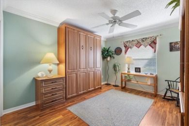 This beautiful 3 Bedroom, 2 Bath home in THE VILLASGES, Florida on The Links of Spruce Creek in Florida - for sale on GolfHomes.com, golf home, golf lot