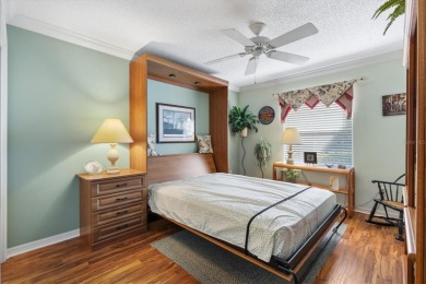 This beautiful 3 Bedroom, 2 Bath home in THE VILLASGES, Florida on The Links of Spruce Creek in Florida - for sale on GolfHomes.com, golf home, golf lot