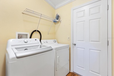 This beautiful 3 Bedroom, 2 Bath home in THE VILLASGES, Florida on The Links of Spruce Creek in Florida - for sale on GolfHomes.com, golf home, golf lot