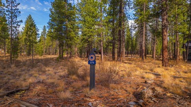 Stunning level homesite in the sought after Mirror Rock on Sunriver Caldera Springs Golf Course in Oregon - for sale on GolfHomes.com, golf home, golf lot