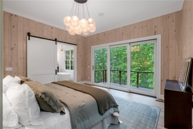 Offered fully furnished and move-in ready, this 3,700 sq ft on The Cliffs At Keowee Springs in South Carolina - for sale on GolfHomes.com, golf home, golf lot