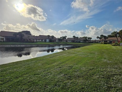 ROOF 2 years old!!   Perfect lake view!!   Bright and open floor on Aberdeen Golf and Country Club in Florida - for sale on GolfHomes.com, golf home, golf lot