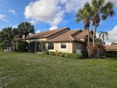 ROOF 2 years old!!   Perfect lake view!!   Bright and open floor on Aberdeen Golf and Country Club in Florida - for sale on GolfHomes.com, golf home, golf lot