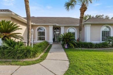 Stop dreaming & start living! This stunning 4-bedroom, 2.5-bath on Keystone Heights Golf and Country Club in Florida - for sale on GolfHomes.com, golf home, golf lot