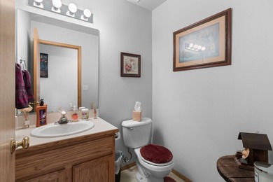 Well maintained two-story duplex featuring 2 bedrooms and 3 on Indian Canyon Golf Course in Washington - for sale on GolfHomes.com, golf home, golf lot