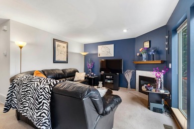 Well maintained two-story duplex featuring 2 bedrooms and 3 on Indian Canyon Golf Course in Washington - for sale on GolfHomes.com, golf home, golf lot