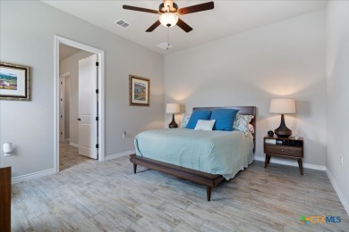 Luxurious 2-story condo in the highly sought-after Kissing Tree on Kissing Tree Golf Club in Texas - for sale on GolfHomes.com, golf home, golf lot