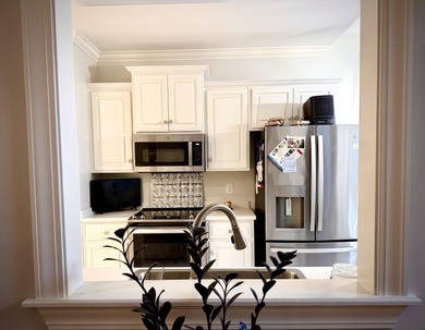 OPEN SUNDAY, 2/22/2026 1:00 -3:00. Embrace a carefree lifestyle on Houndslake Country Club in South Carolina - for sale on GolfHomes.com, golf home, golf lot