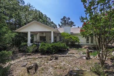 2 Dominar Place - ideally located between Balboa and Coronado on Balboa Golf Course in Arkansas - for sale on GolfHomes.com, golf home, golf lot