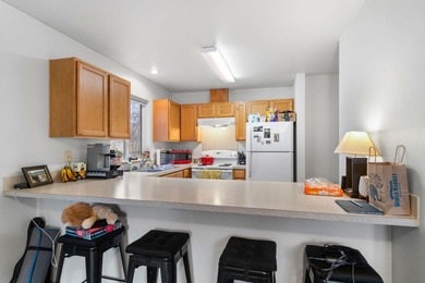 Built in 2007, this well-maintained duplex delivers the perfect on Indian Canyon Golf Course in Washington - for sale on GolfHomes.com, golf home, golf lot