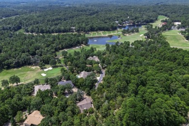 2 Dominar Place - ideally located between Balboa and Coronado on Balboa Golf Course in Arkansas - for sale on GolfHomes.com, golf home, golf lot