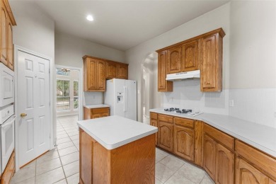 PREVIOUS BUYER financing fell through.  No fault of the house on Jim Boggs in Texas - for sale on GolfHomes.com, golf home, golf lot