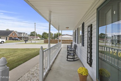 This beautifully maintained home with a gorgeous in ground pool on Silver Lake Golf Course in Tennessee - for sale on GolfHomes.com, golf home, golf lot