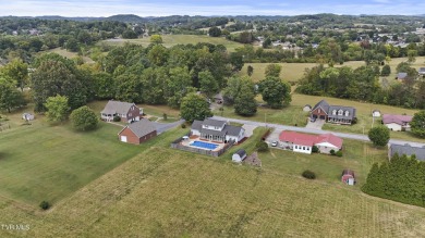 This beautifully maintained home with a gorgeous in ground pool on Silver Lake Golf Course in Tennessee - for sale on GolfHomes.com, golf home, golf lot